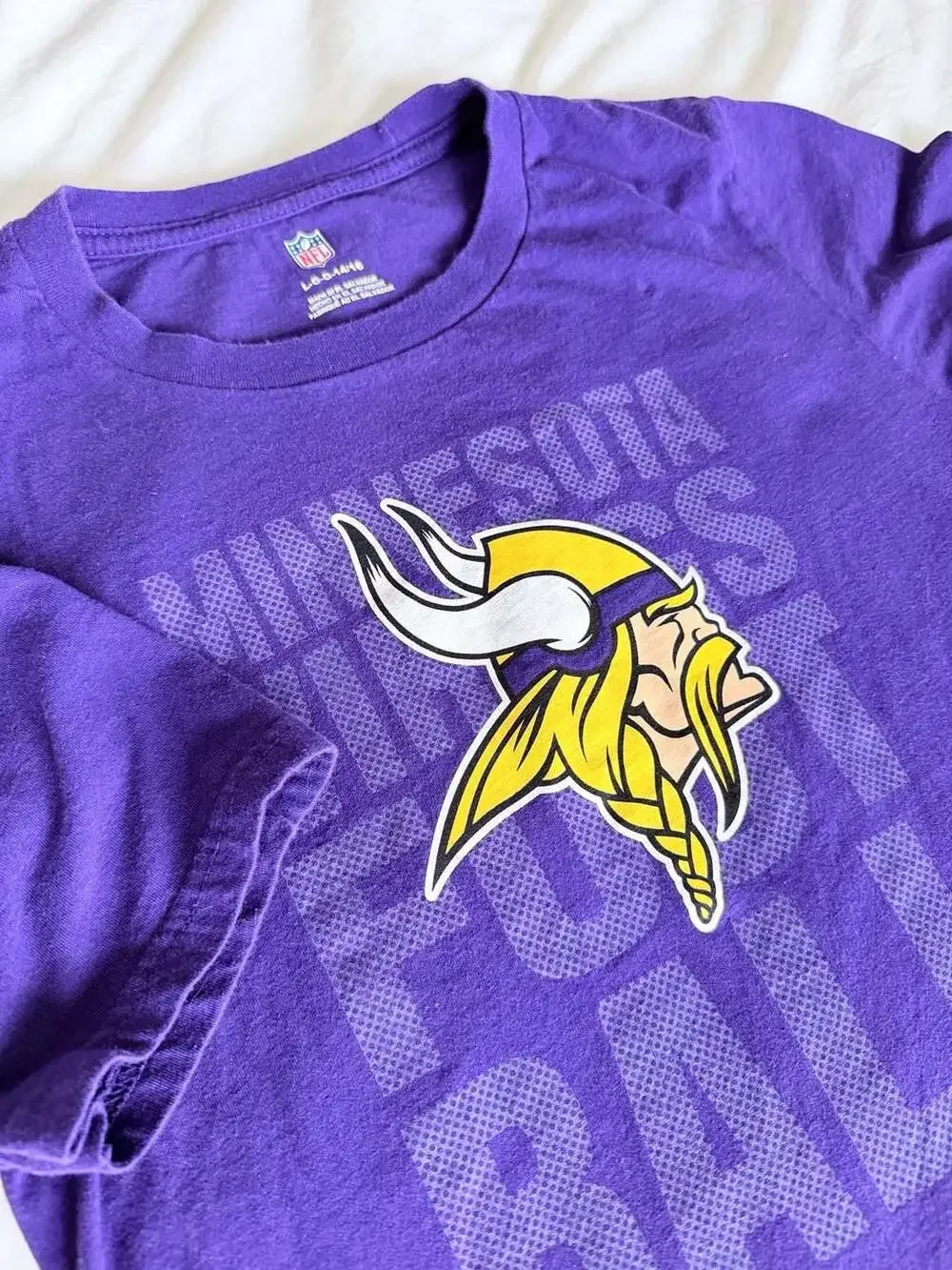 NFL Minnesota Vikings Youth Purple T-Shirt Size L 14/16